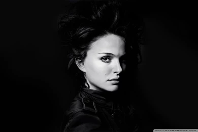 Natalie Portman Portrait HD Desktop Wallpapers : High Definition ...