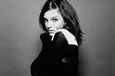 Natalie Portman Black and White Desktop Wallpaper.jpg