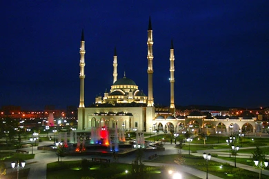 Download Wallpapers 3840x2160 Chechnya, Mosque, Evening, Fountain ...