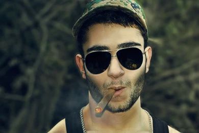 Men Cap Sunglasses Cigars Pretentious Fresh New Hd Wallpapers [Your ...