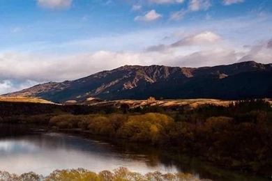 Prairy iphone 4s wallpaper.jpg