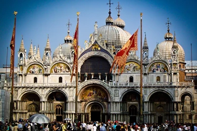 Basilica Di San Marco Venezia Italy Square Religious Wallpapers ...