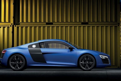 Audi R8 V10 Plus 2013 2 Wallpapers