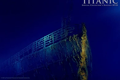 Titanic ship wallpaper.jpg