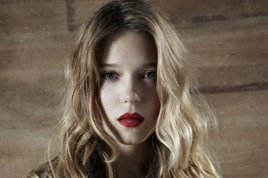 10 Of The Hottest Bond Girls   Page 3 Of 5