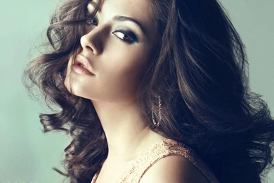 BLONDE HAIR WALLPAPER   (