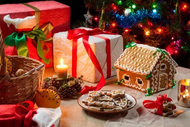 2560x1600 New Year, Gifts, Candles, Cookies, Gingerbread House ...