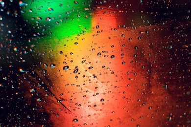 Water drops on blur picture iPhone wallpaper HD For iPhone 6 Plus 1080x1920.jpg