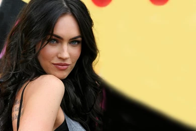 Megan Fox Cute Attitude Wide Monitor 4K Wallpapers
