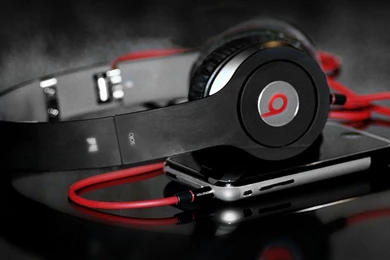 1366x768 iPhone Beats Wallpaper, Music And Dance Wallpapers