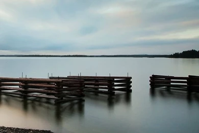 Lake Calm Nature Beautiful Sea Water iPhone 4s Wallpapers Download ...