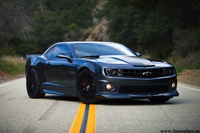 Black muscle car chevrolet camaro ss.jpg