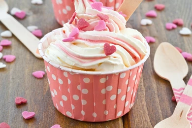 Dolls girl boy ice cream hearts wallpaper 1680x1050   Magic4Walls.com