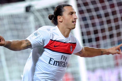 Zlatan Ibrahimovic Football Players HD Wallpaper download.jpg