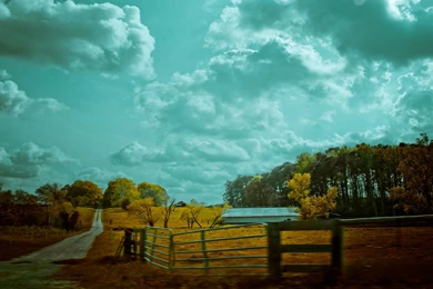 Download Wallpapers 3840x2160 Autumn, Sky, Fence, Road, Paints ...