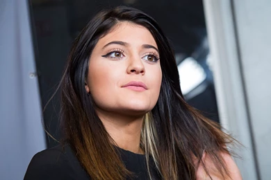 Kylie Jenner HD Wallpapers High Quality