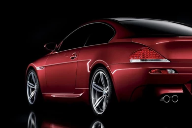 2005 BMW M6 Images. Photo: 06BMW_m6_manu_02.jpg