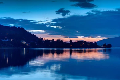 Coastline At Night Hd Desktop Wallpapers Picture 1280x720 ...