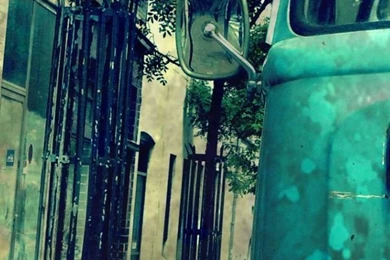 640x1136 Old VW Azure Van Iphone 5 Wallpapers