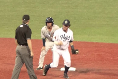 Dansby Swanson Makes Amazing Tag At Second   YouTube
