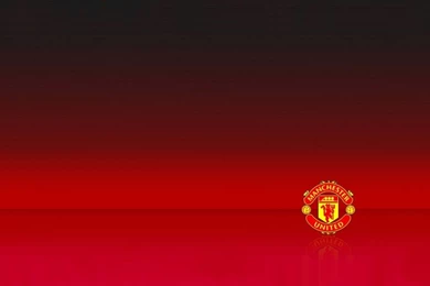 Manchester United Logo Reflection Wallpapers Wallpapers ...