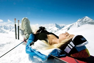 Sexy Snowboard Girl Getting Some Tan HD Wallpapers