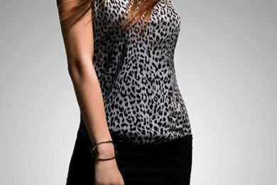 Asian Smile Girl iPhone 5s Wallpapers Download