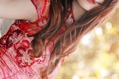 Red Cheongsam Asian Girl iPhone Wallpapers