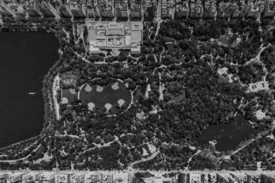 5 Awesome Black And White iPhone Wallpapers