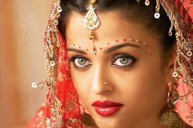 Bollywood Comes To UAE With First AIBA Awards