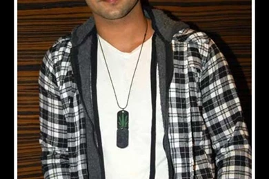 Puru Chibber Hot HD Photos And Wallpapers