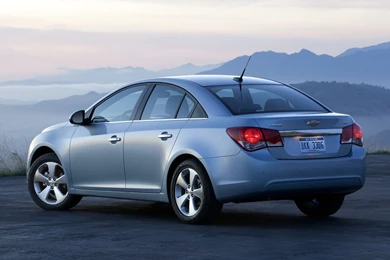 Gallery For   Chevrolet Cruze Desktop Wallpapers
