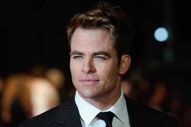 Chris Pine   Wallpaper.