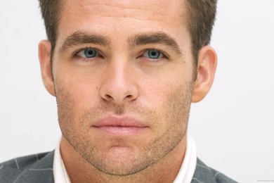Download 1600x900 Chris Pine Wallpapers