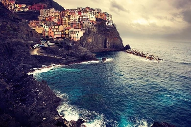 Manarola, Italy Wallpapers   Beach Wallpapers