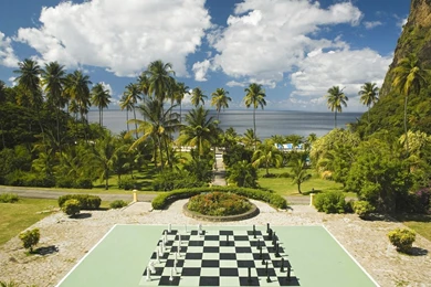 Plantation Lucia Chess Board Wallpapers