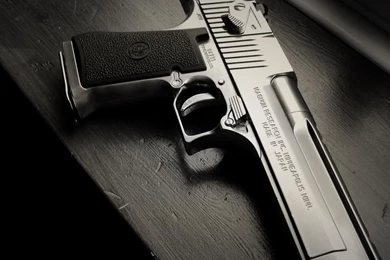 Desert Eagle Pistol Desktop Wallpapers 1024x768 Hd Wallpapers For ...