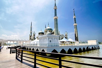 Masjid Kristal ,Malaysia Wallpapers   2560x1920   3867804