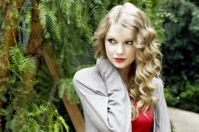 Beautiful Taylor Swift Wallpaper Download.jpg