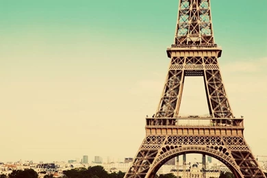 Amazing Eiffel Tower Paris HD Wallpapers