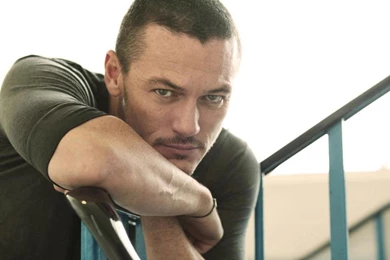 The Hiddleston Vortex — Cheer Up Post