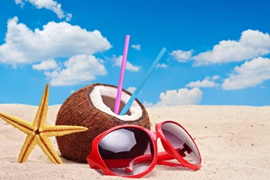 Coconut Glasses and starfish Summer Wallpaper.jpg