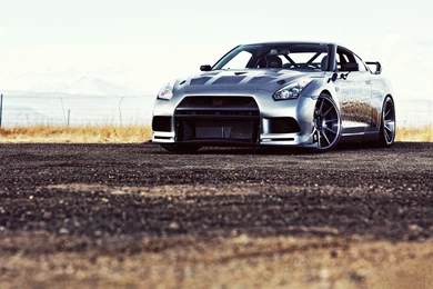 R35 Wallpapers
