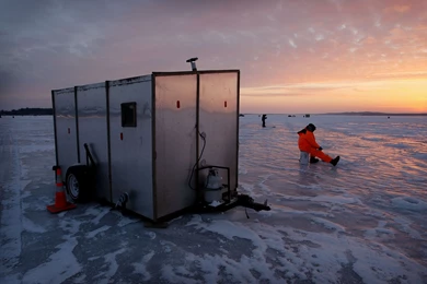 Guide To Overnight Ice Fishing In Minnesota « WCCO