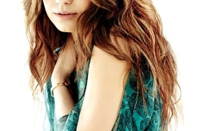 640x960 Mila Kunis Iphone 4 Wallpapers