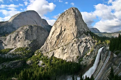 Free Yosemite Wallpapers   Nevada Fall