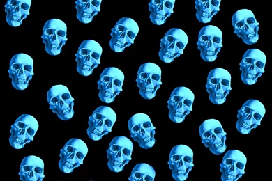 BLUE SKULL HEADS WALLPAPER   (