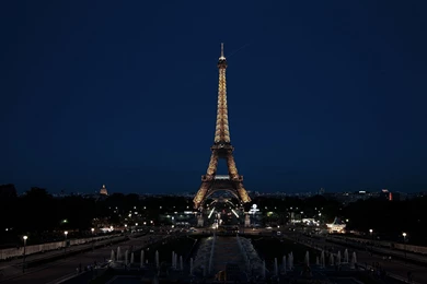 Gallery For   Wallpapers Eiffel Tower Night