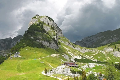 MOUNTAIN DESKTOP WALLPAPER   (