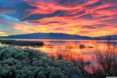 Fiery Sunset Over Utah Lake Wallpapers